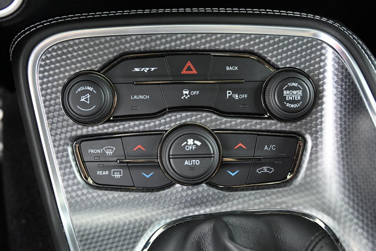 Dodge Challenger SRT Hellcat 2016