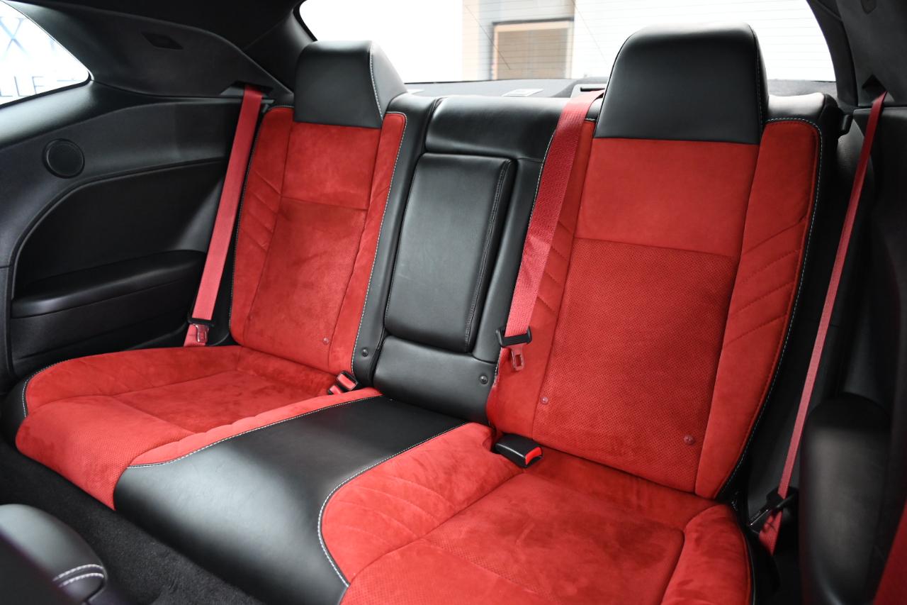 Dodge Challenger SRT Hellcat 2016