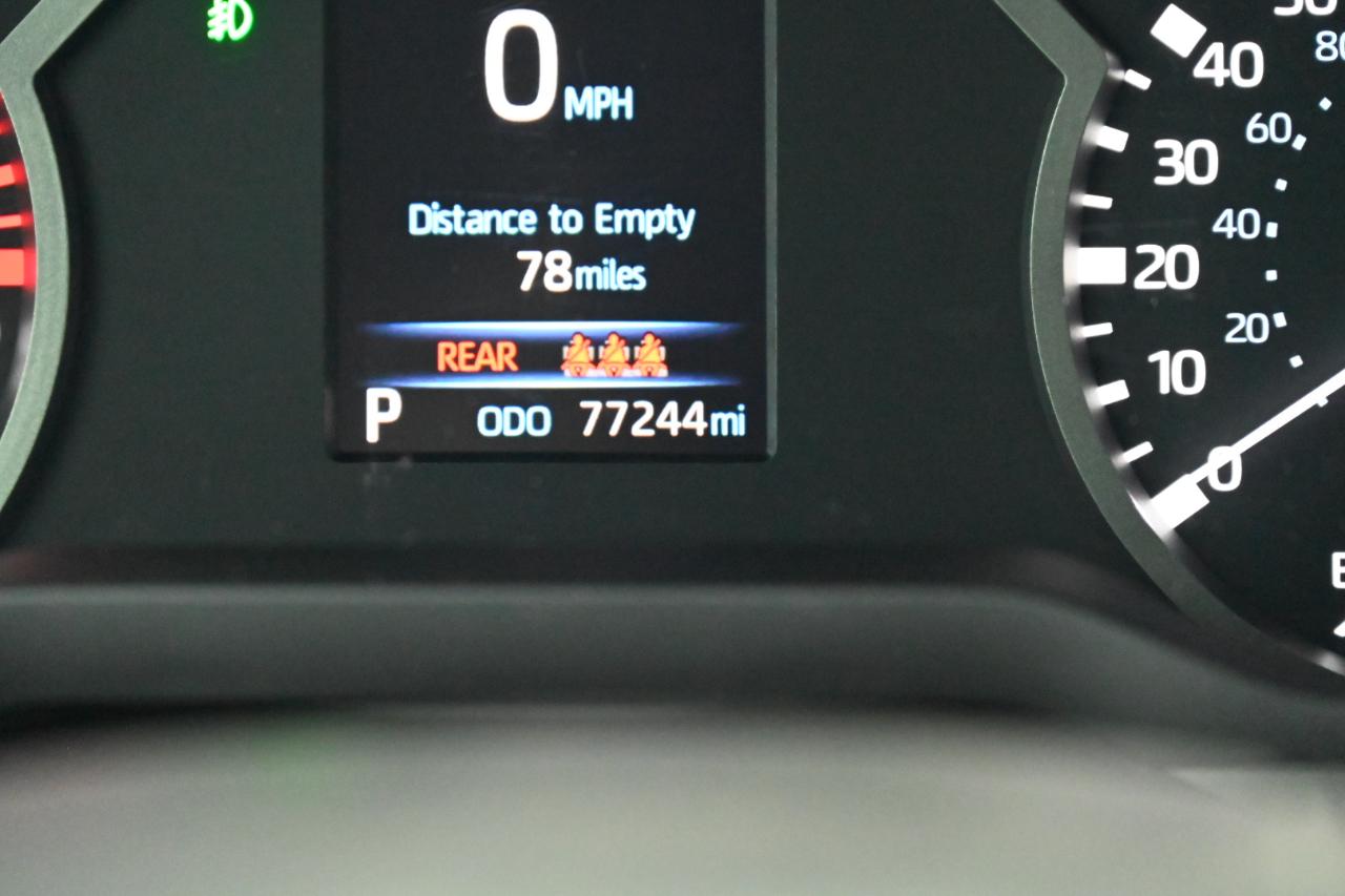 Toyota Tundra SR5 CrewMax 4WD 2022