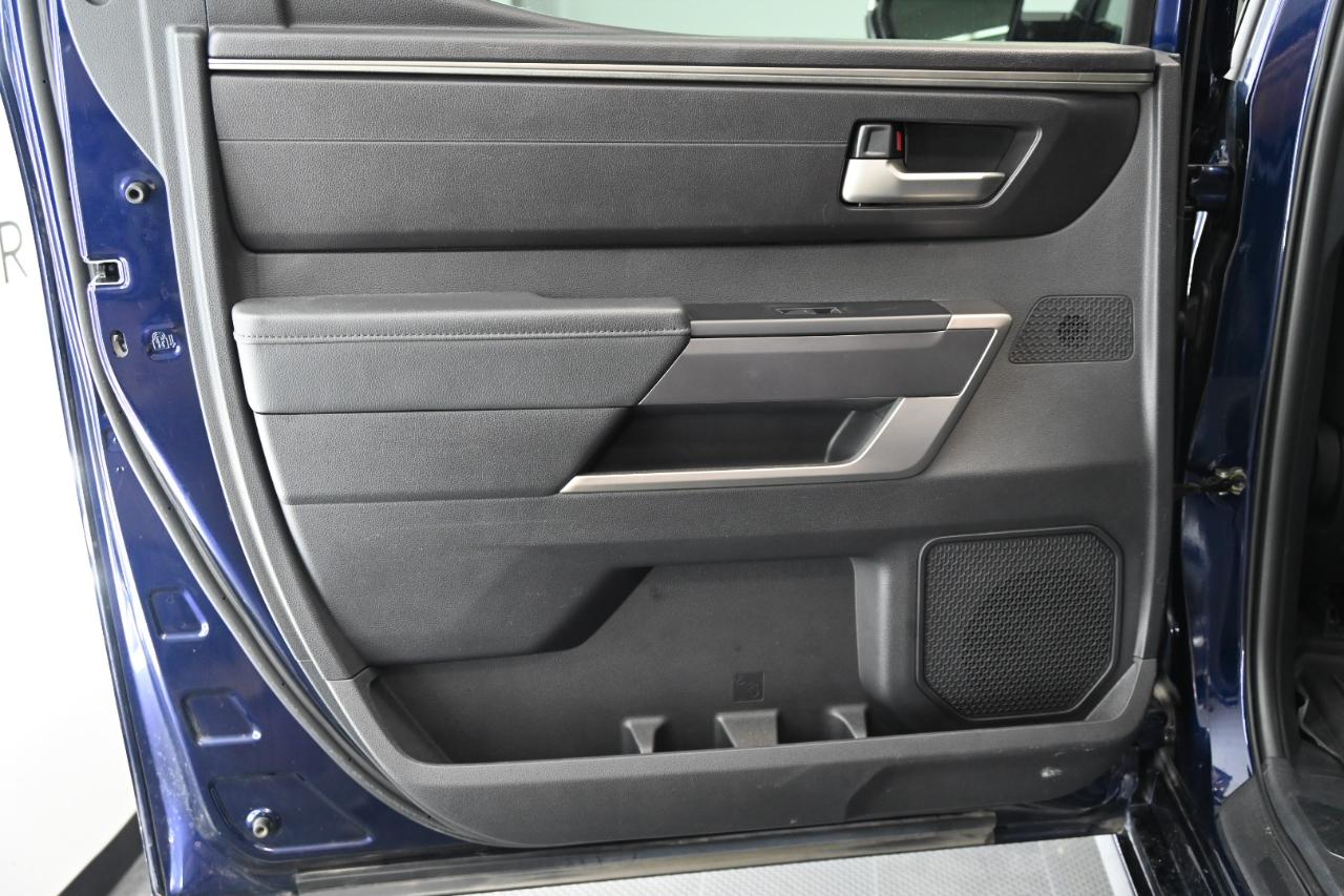 Toyota Tundra SR5 CrewMax 4WD 2022