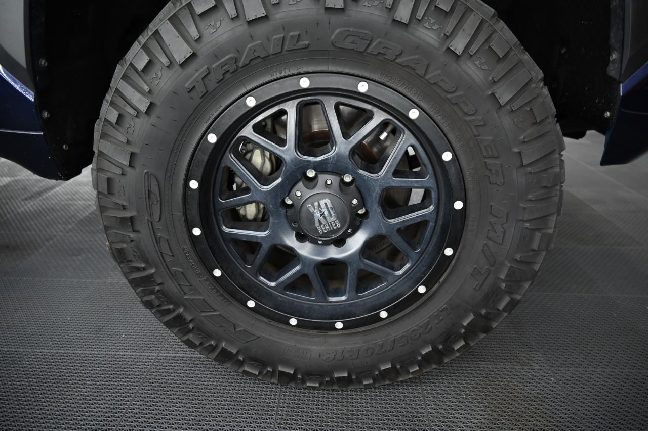 Toyota Tundra SR5 CrewMax 4WD 2022