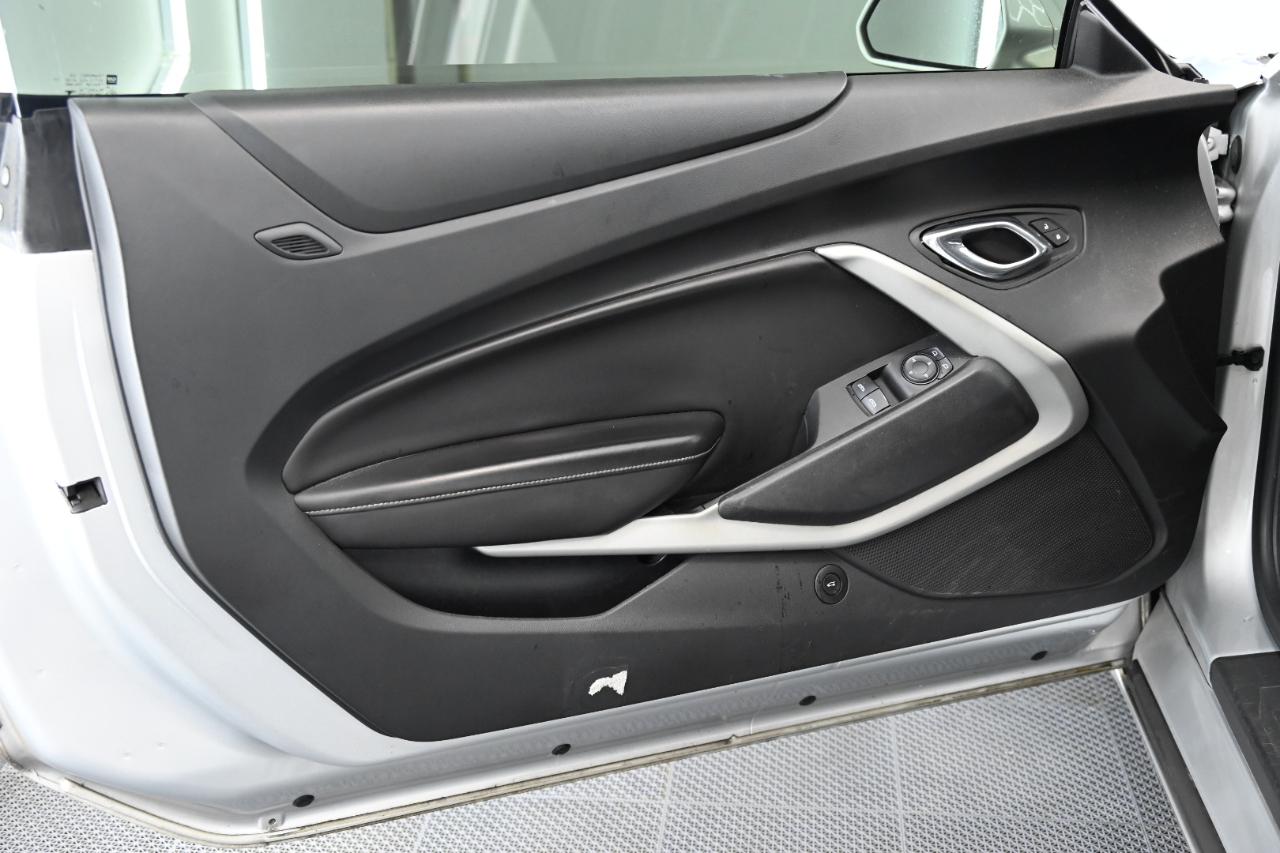 Chevrolet Camaro 1SS Coupe 2017