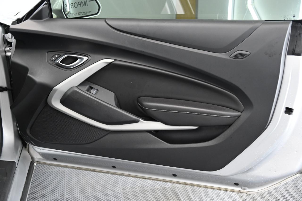 Chevrolet Camaro 1SS Coupe 2017