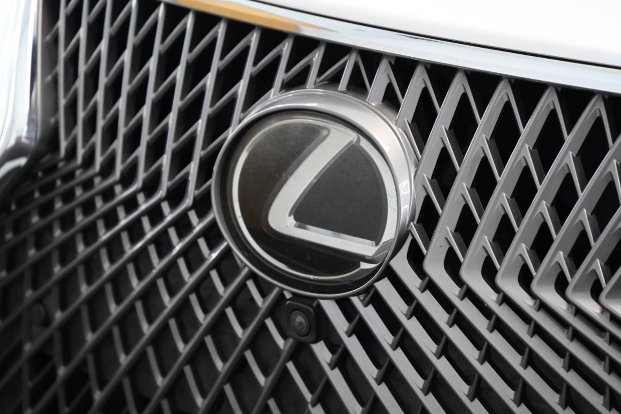 Lexus LS 500 Base 2018