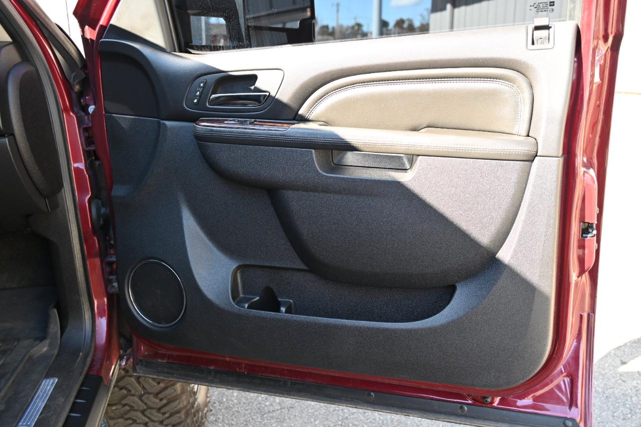 GMC Sierra 2500HD Denali Crew Cab 4WD 2014