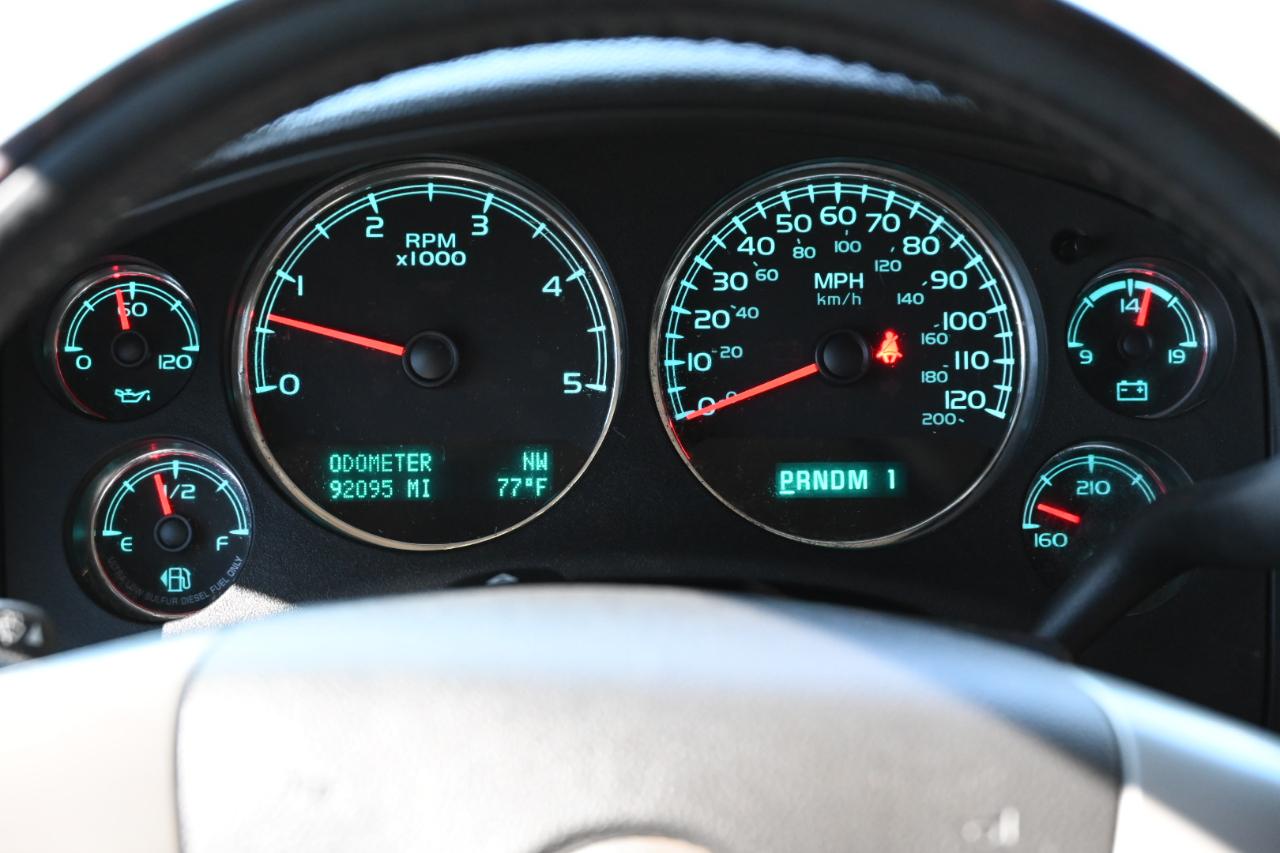 GMC Sierra 2500HD Denali Crew Cab 4WD 2014