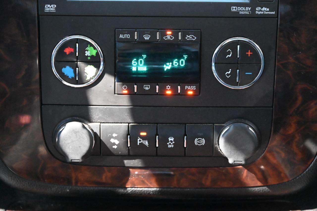 GMC Sierra 2500HD Denali Crew Cab 4WD 2014