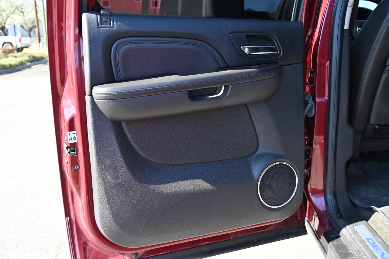 GMC Sierra 2500HD Denali Crew Cab 4WD 2014