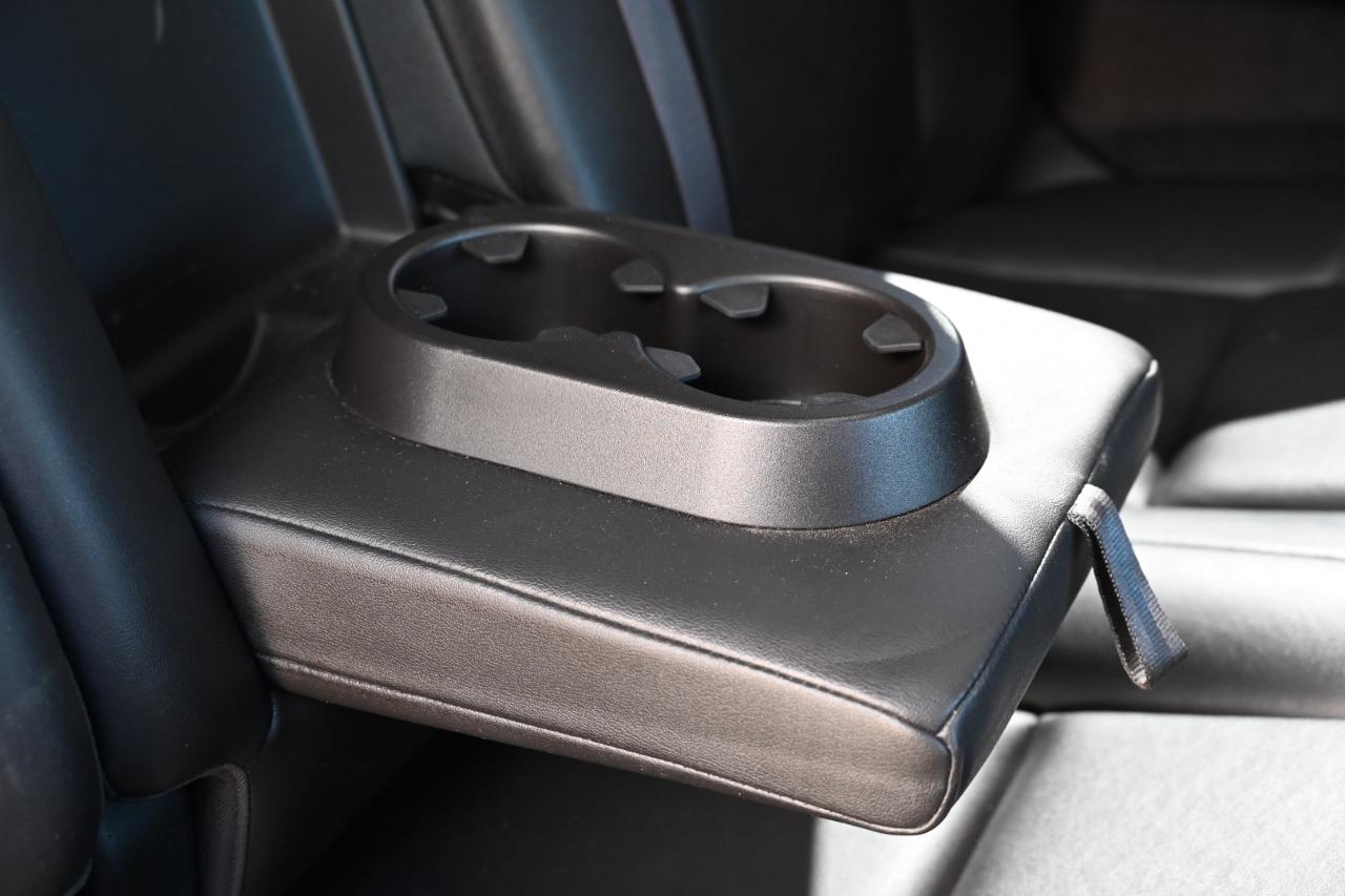 GMC Sierra 2500HD Denali Crew Cab 4WD 2014