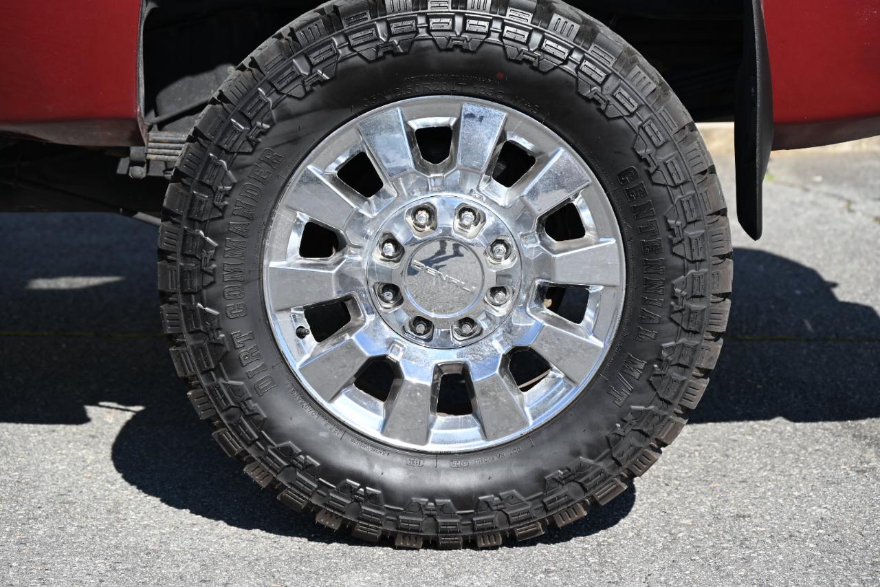 GMC Sierra 2500HD Denali Crew Cab 4WD 2014