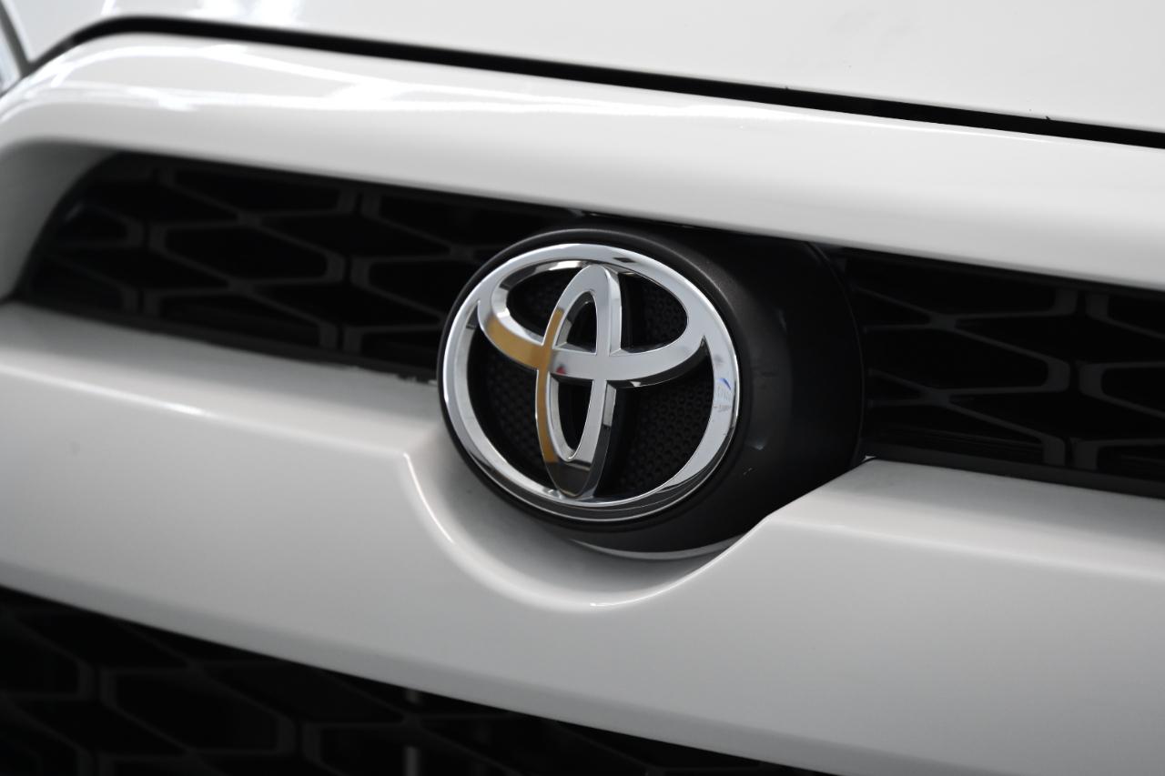 Toyota 4Runner SR5 Premium 4WD 2018