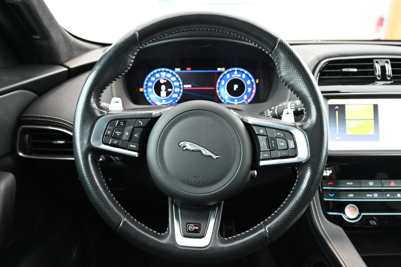 Jaguar F-Pace SVR 2020