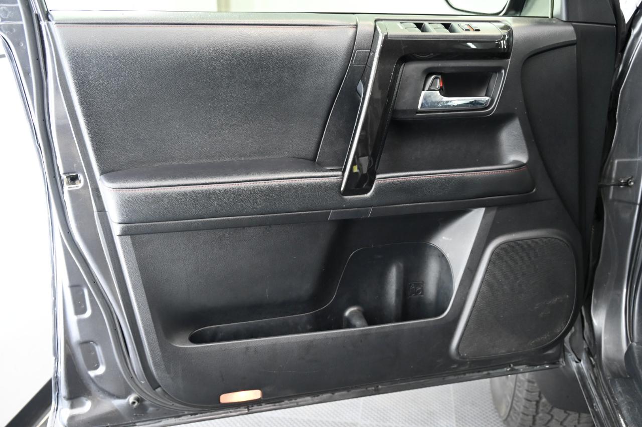 Toyota 4Runner TRD Offroad 4D SUV 4X4 V6 2020