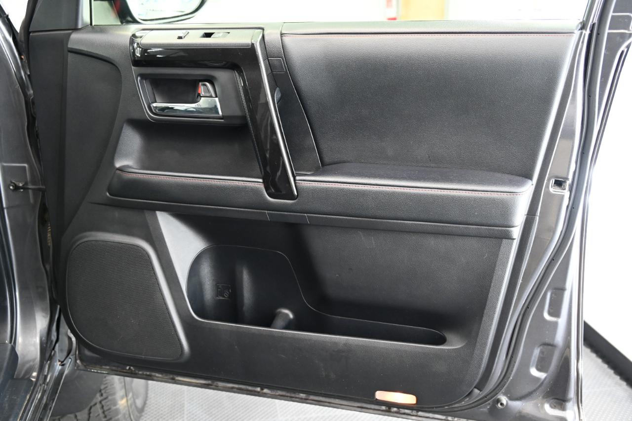 Toyota 4Runner TRD Offroad 4D SUV 4X4 V6 2020