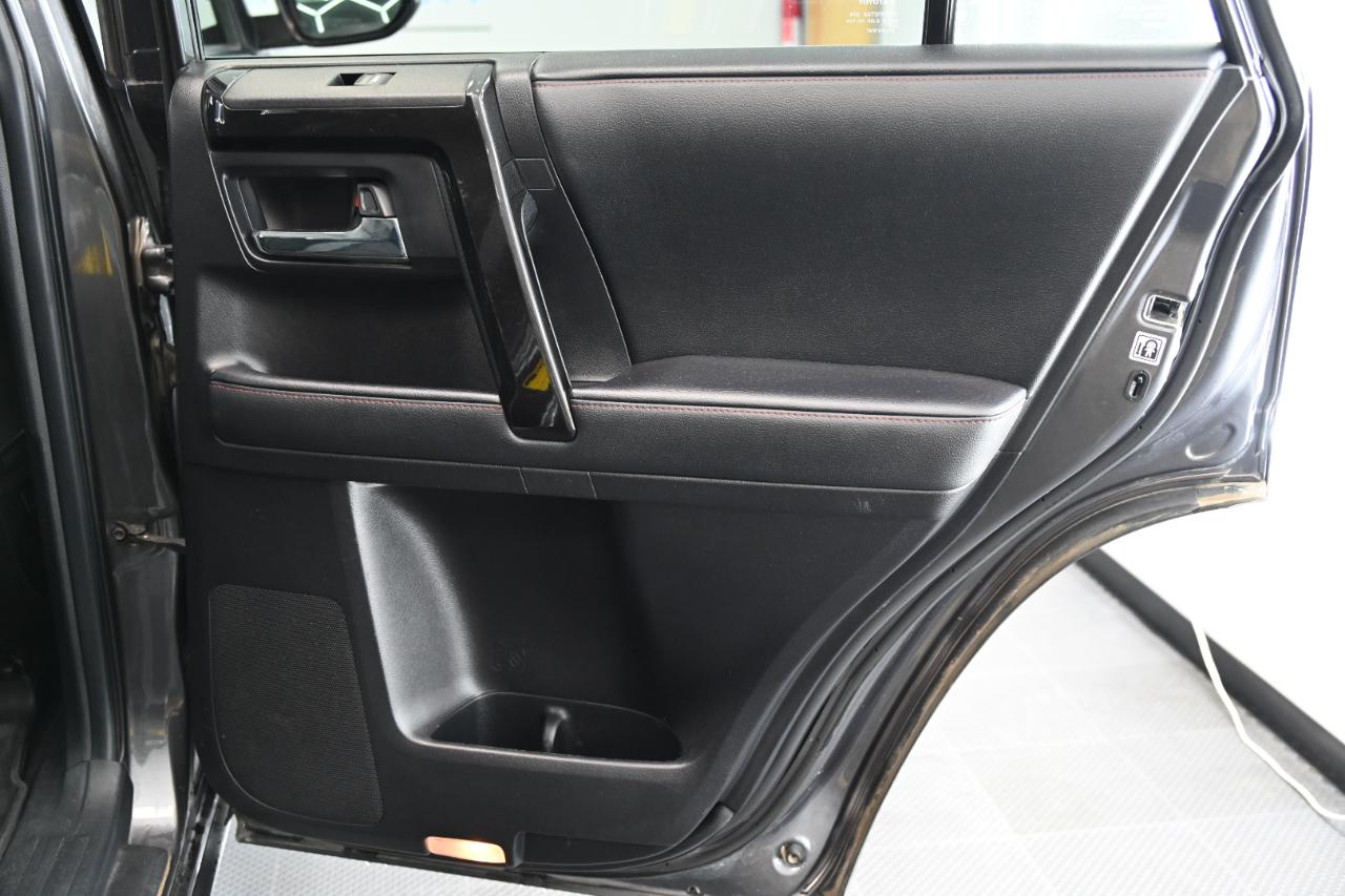 Toyota 4Runner TRD Offroad 4D SUV 4X4 V6 2020