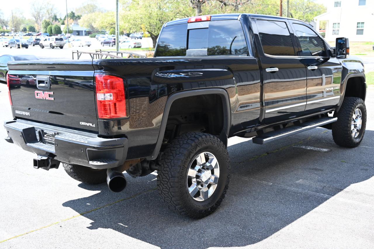 GMC Sierra 2500HD Denali Crew Cab 4WD 2016
