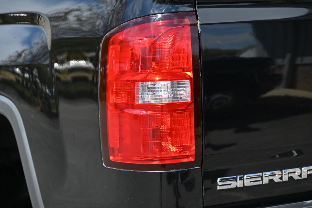 GMC Sierra 2500HD Denali Crew Cab 4WD 2016