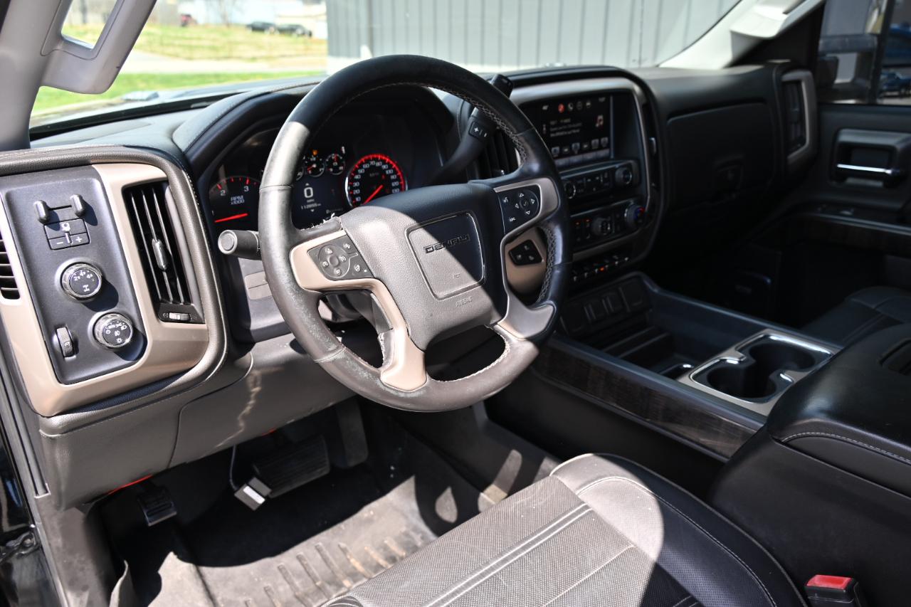 GMC Sierra 2500HD Denali Crew Cab 4WD 2016