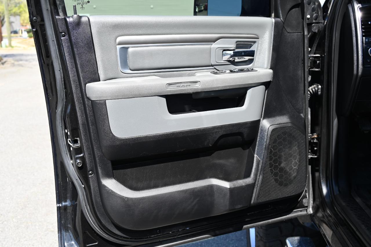 RAM 2500 SLT Crew Cab SWB 4WD 2018