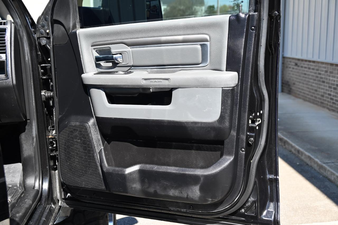 RAM 2500 SLT Crew Cab SWB 4WD 2018