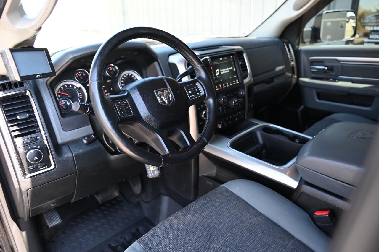 RAM 2500 SLT Crew Cab SWB 4WD 2018