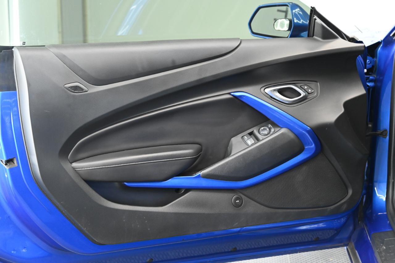 Chevrolet Camaro 1SS Coupe 2017