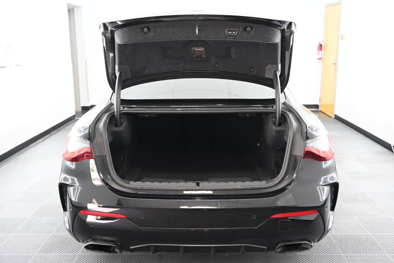 BMW 4-Series M440i xDrive Coupe 2022