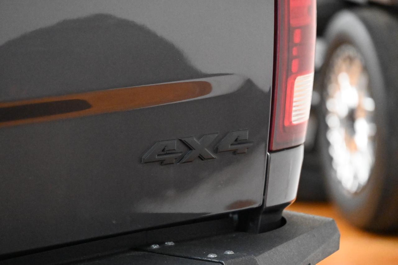 RAM 1500 Classic Warlock 4x4 Quad Cab 6'4" Box 2021