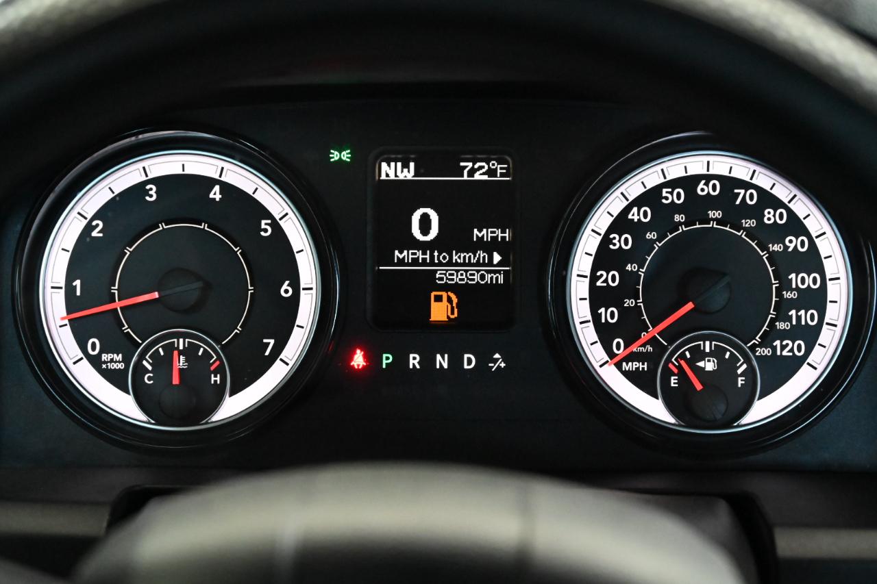 RAM 1500 Classic Warlock 4x4 Quad Cab 6'4" Box 2021