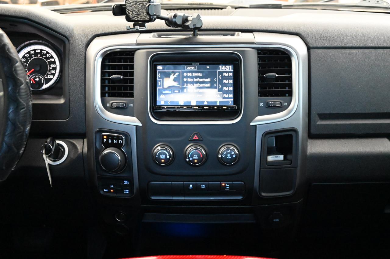 RAM 1500 Classic Warlock 4x4 Quad Cab 6'4" Box 2021