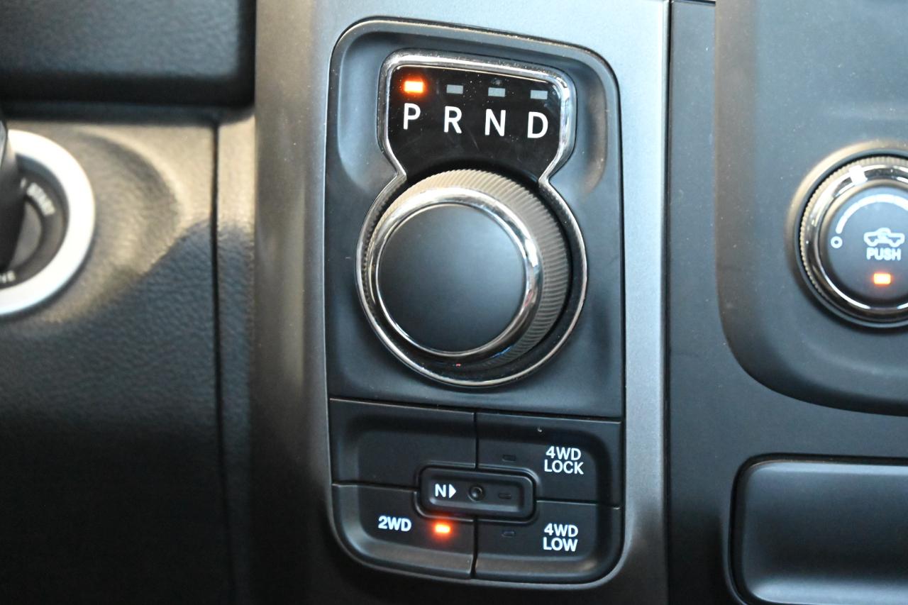 RAM 1500 Classic Warlock 4x4 Quad Cab 6'4" Box 2021