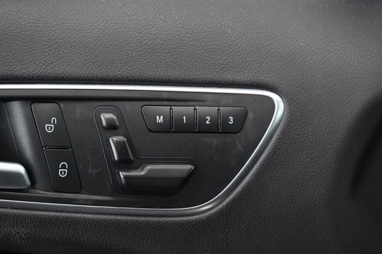 Mercedes-Benz GLA-Class GLA250 4MATIC 2016