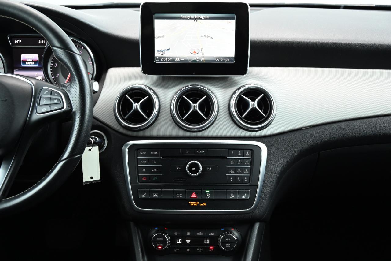 Mercedes-Benz GLA-Class GLA250 4MATIC 2016