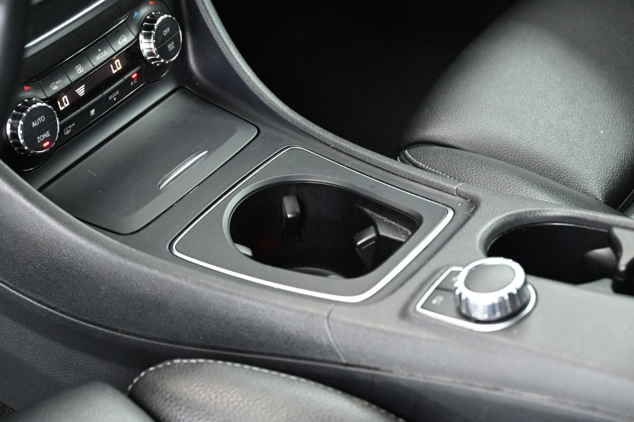 Mercedes-Benz GLA-Class GLA250 4MATIC 2016