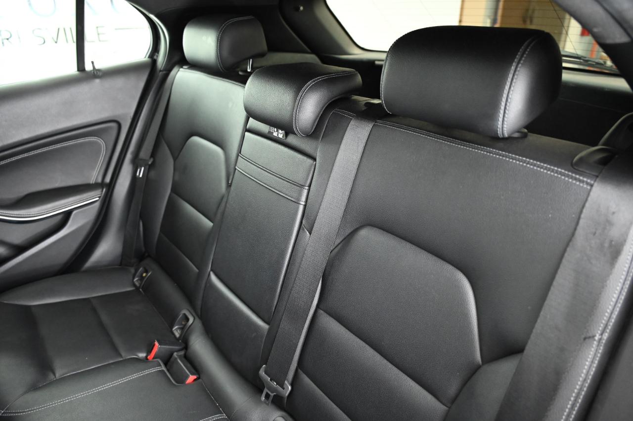 Mercedes-Benz GLA-Class GLA250 4MATIC 2016