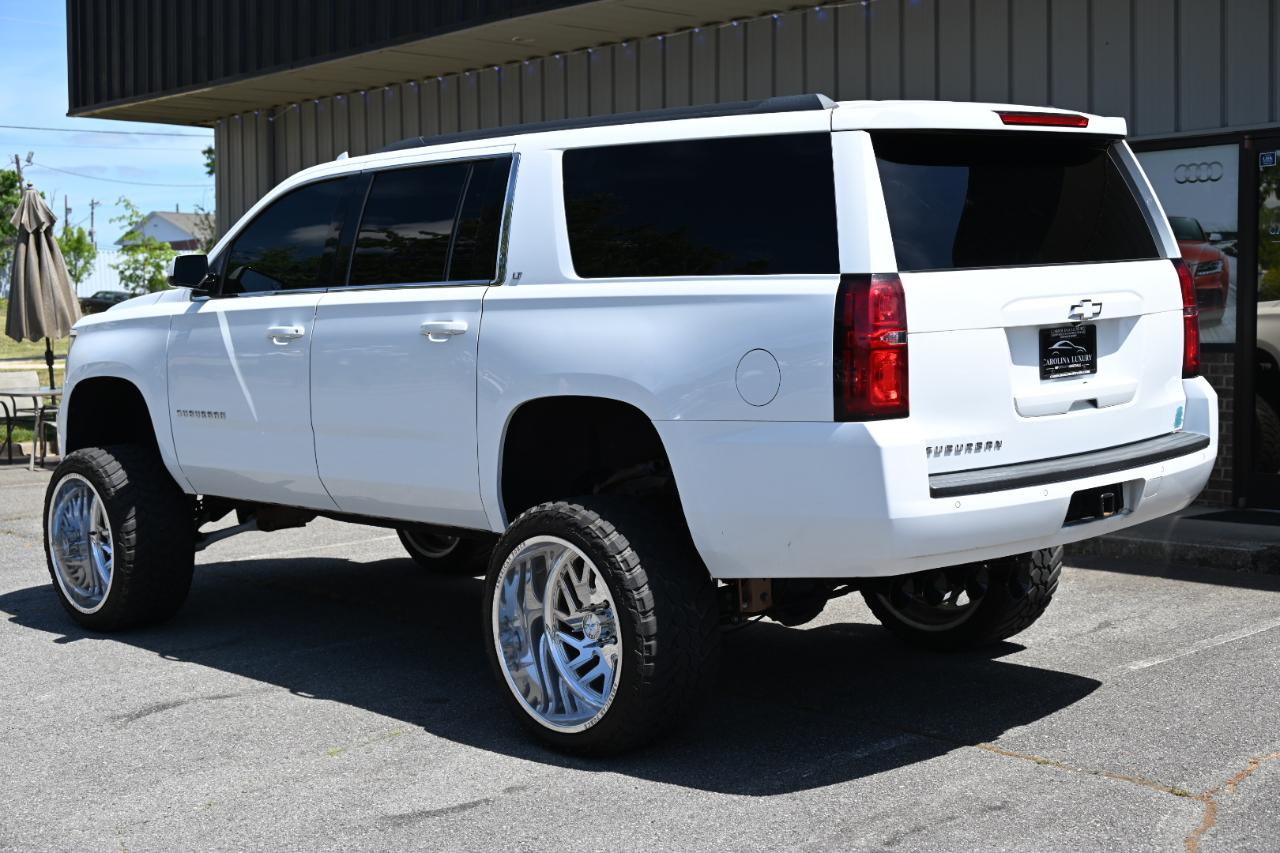 Chevrolet Suburban LT 4WD 2019