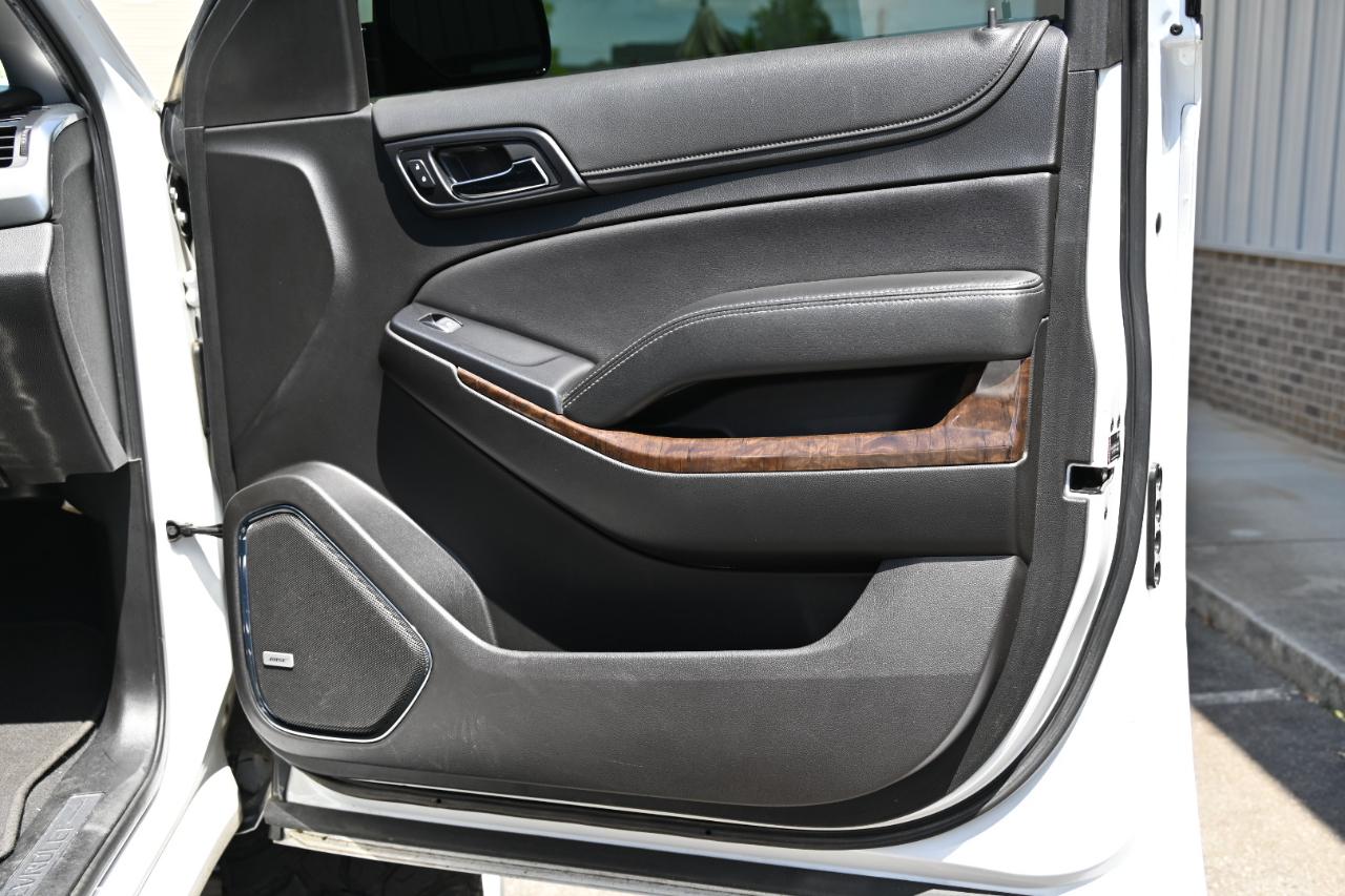 Chevrolet Suburban LT 4WD 2019