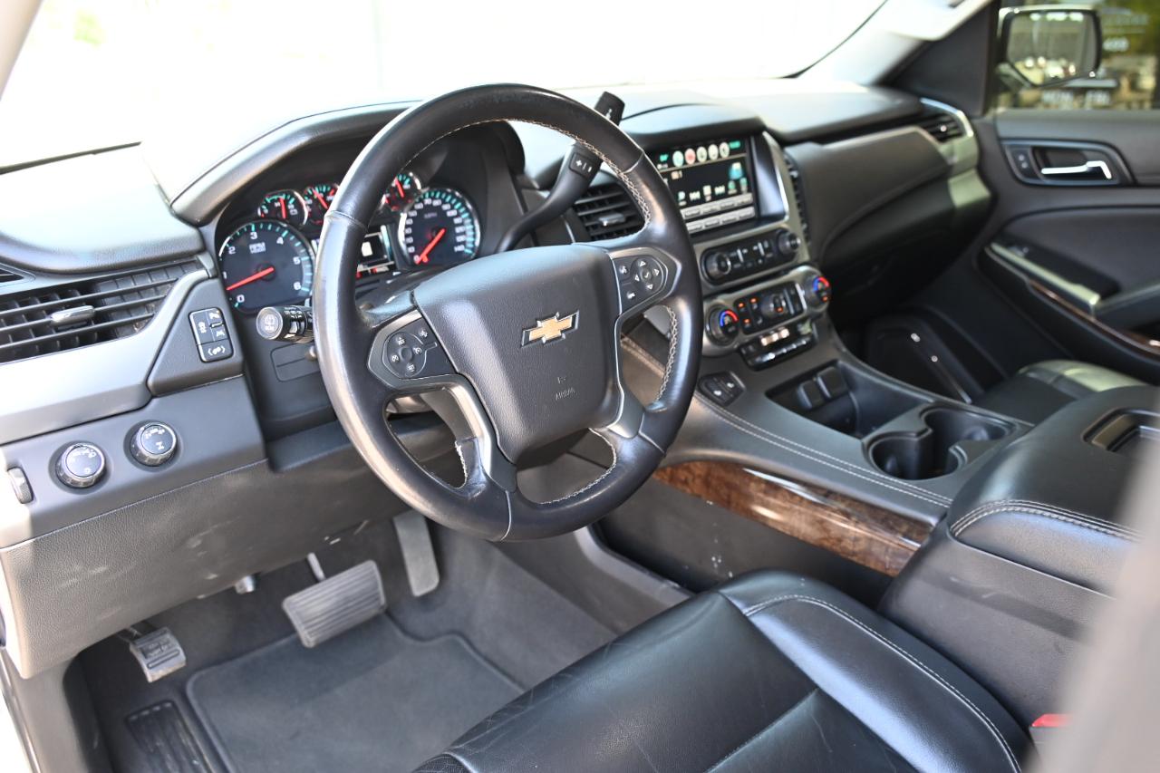 Chevrolet Suburban LT 4WD 2019