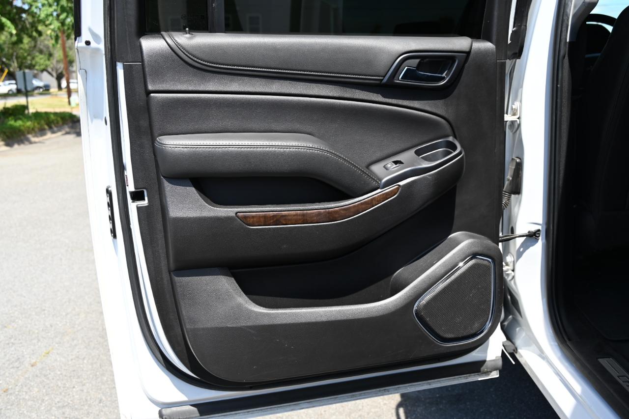 Chevrolet Suburban LT 4WD 2019