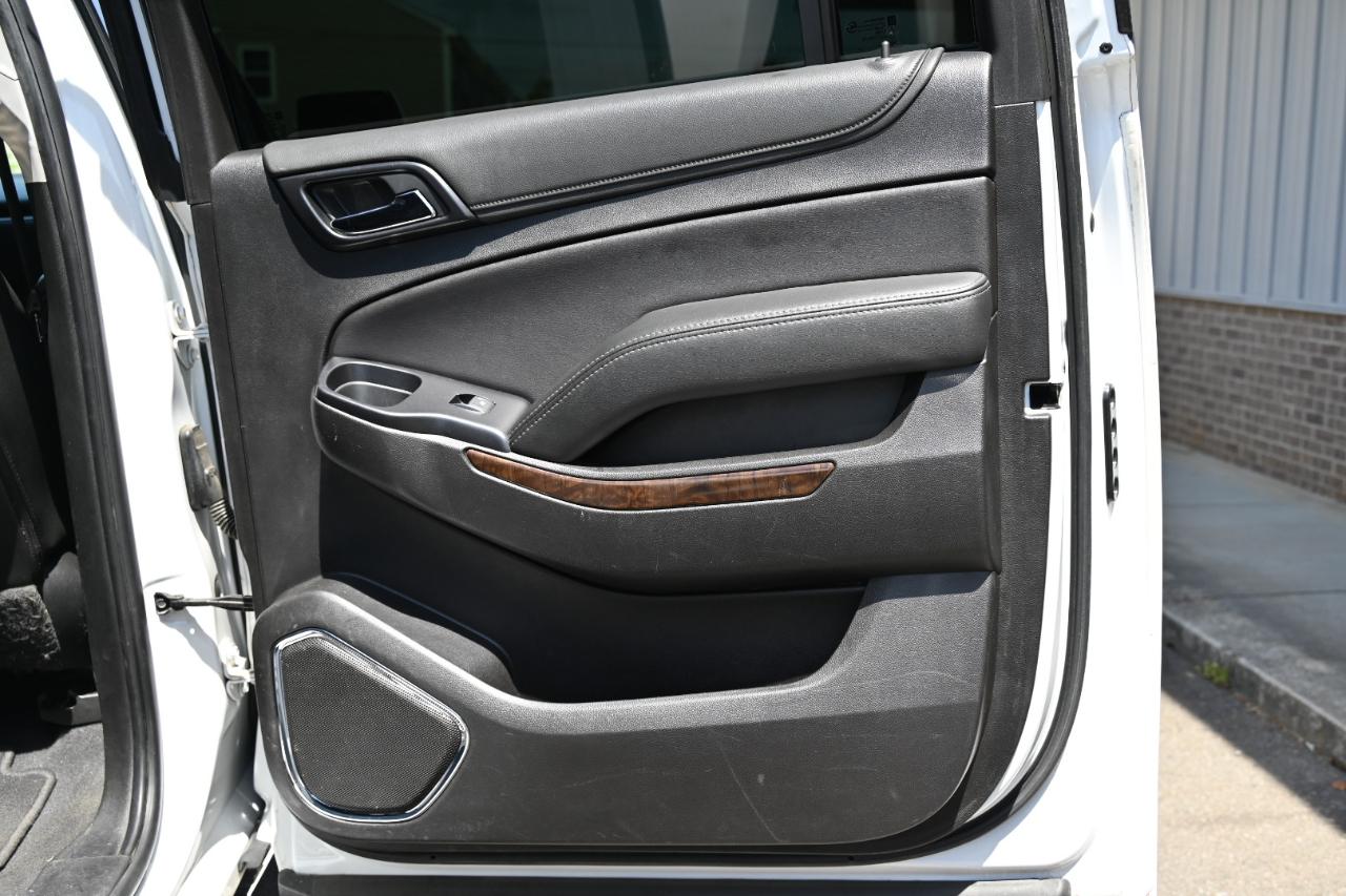 Chevrolet Suburban LT 4WD 2019