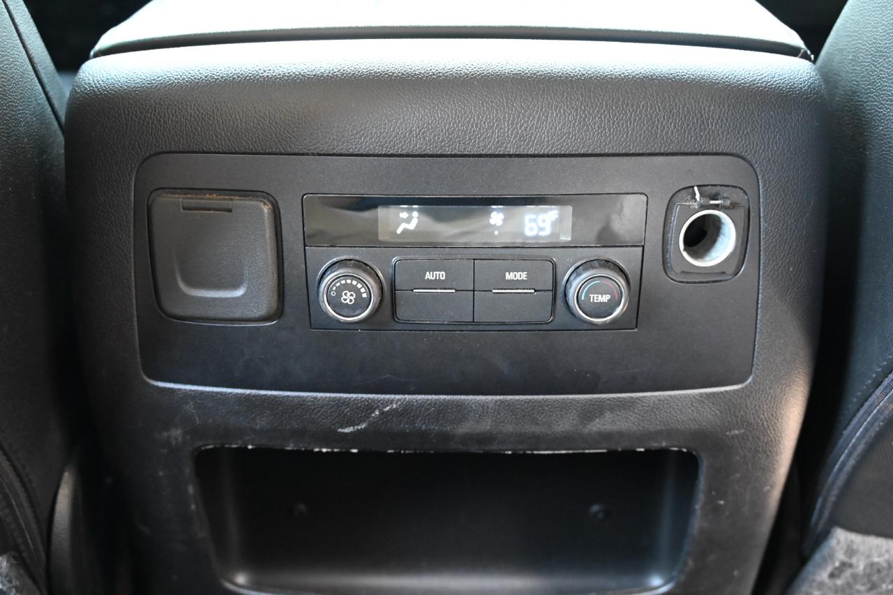 Chevrolet Suburban LT 4WD 2019