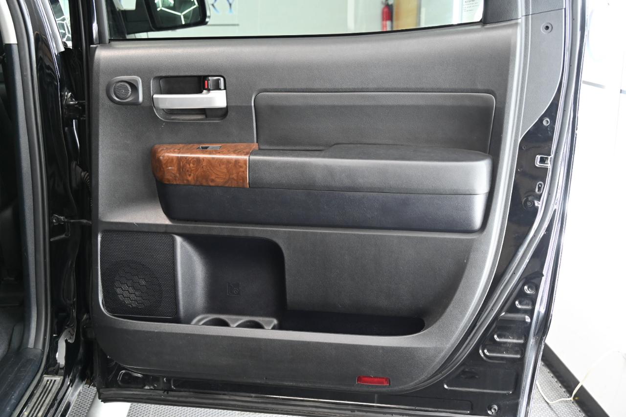 Toyota Tundra Limited 5.7L CrewMax 4WD 2013