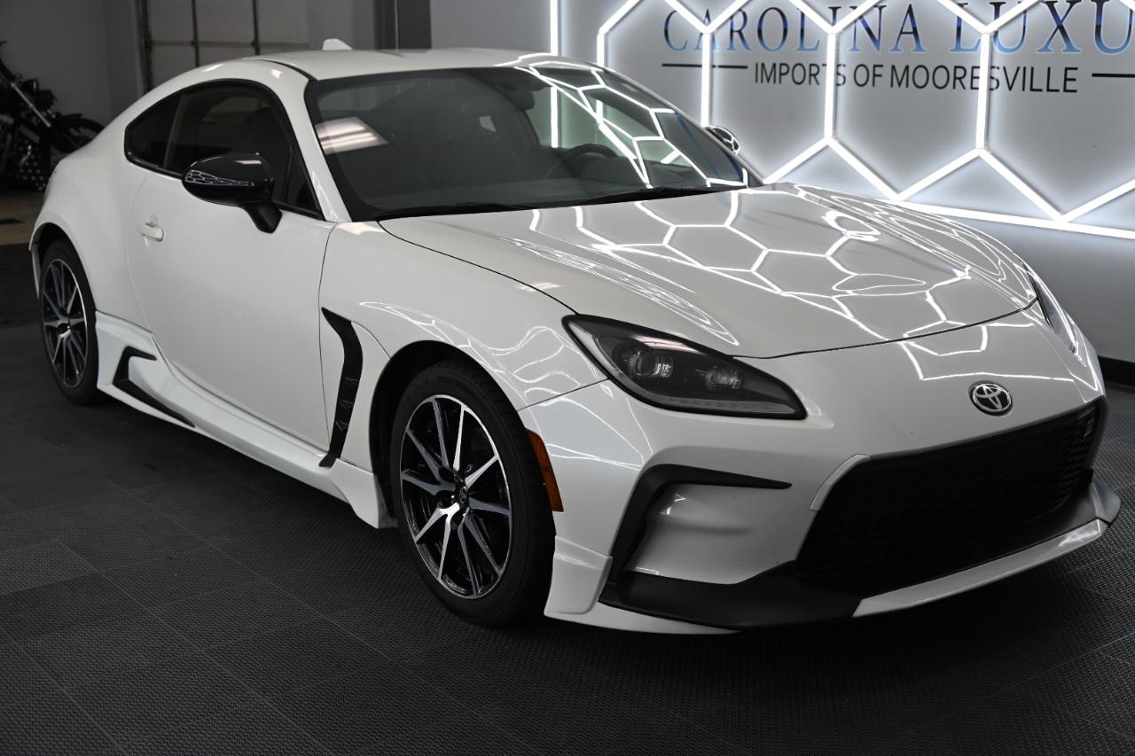 Toyota GR86 Base 6A 2022