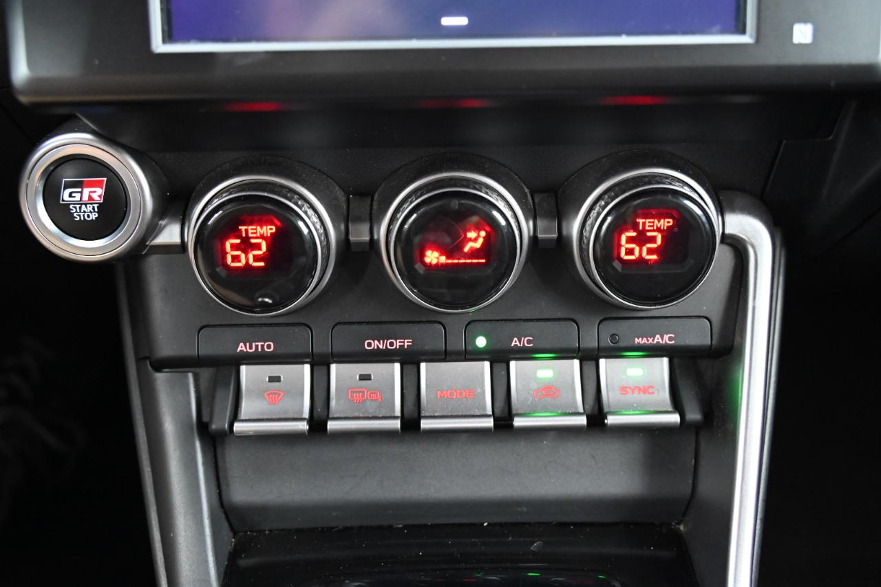 Toyota GR86 Base 6A 2022