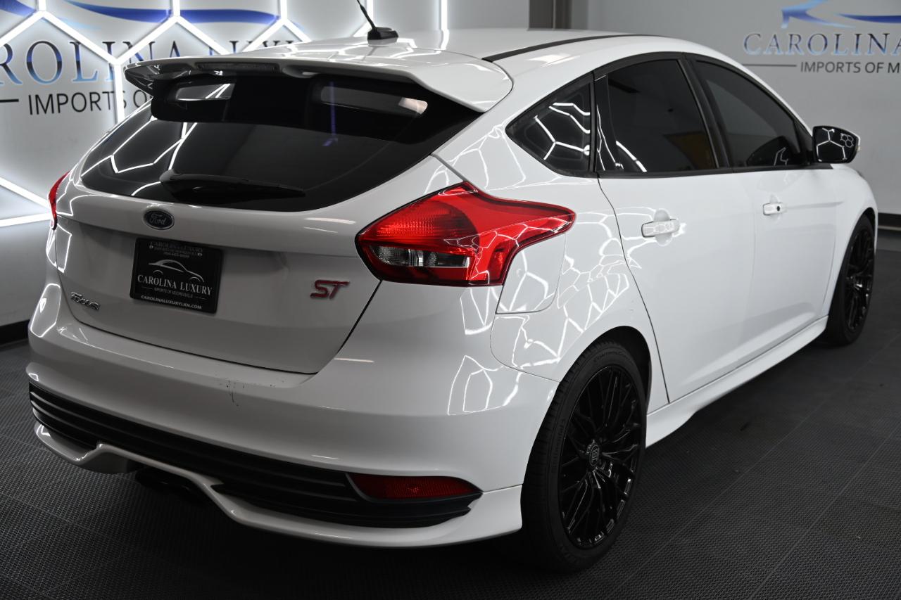 Ford Focus ST Hatch 2017