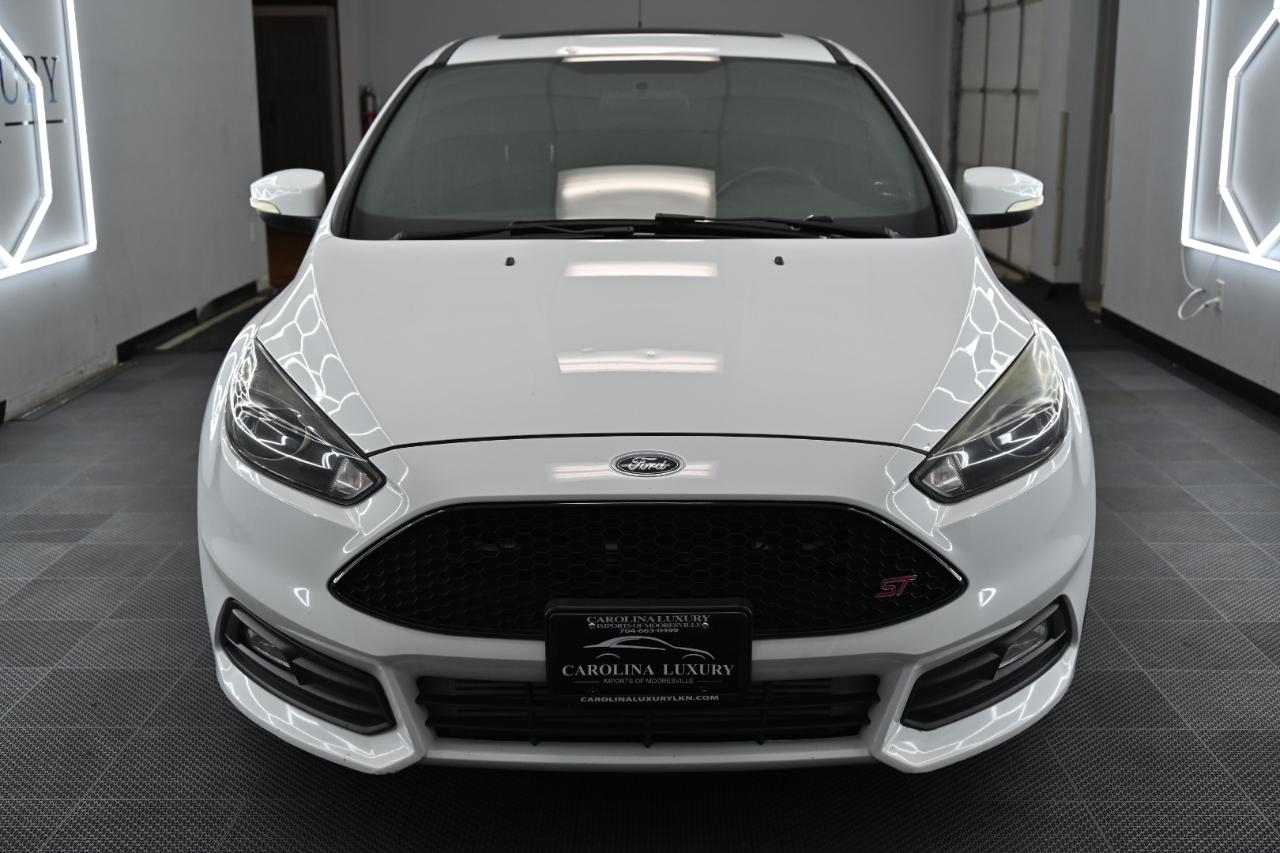Ford Focus ST Hatch 2017