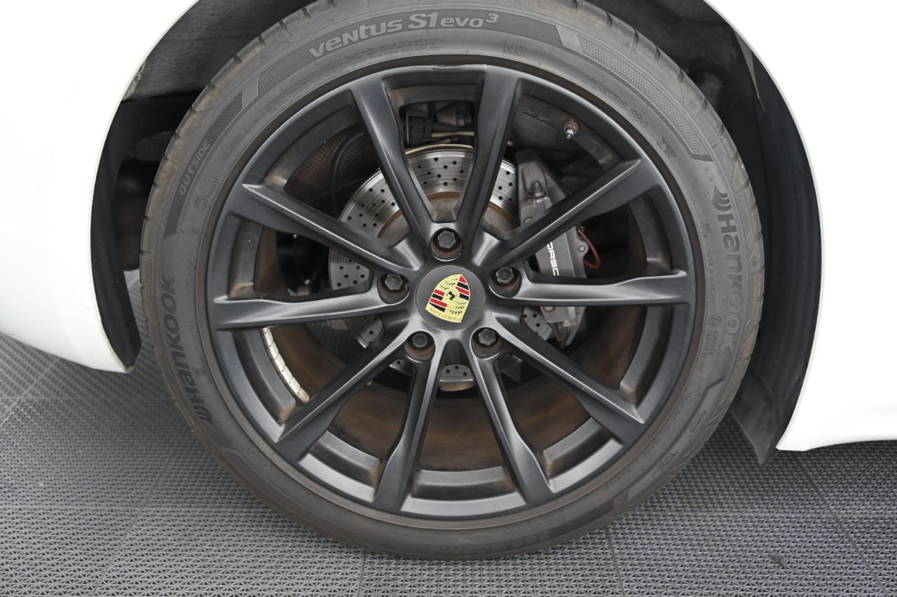 Porsche 718 Cayman Coupe 2018