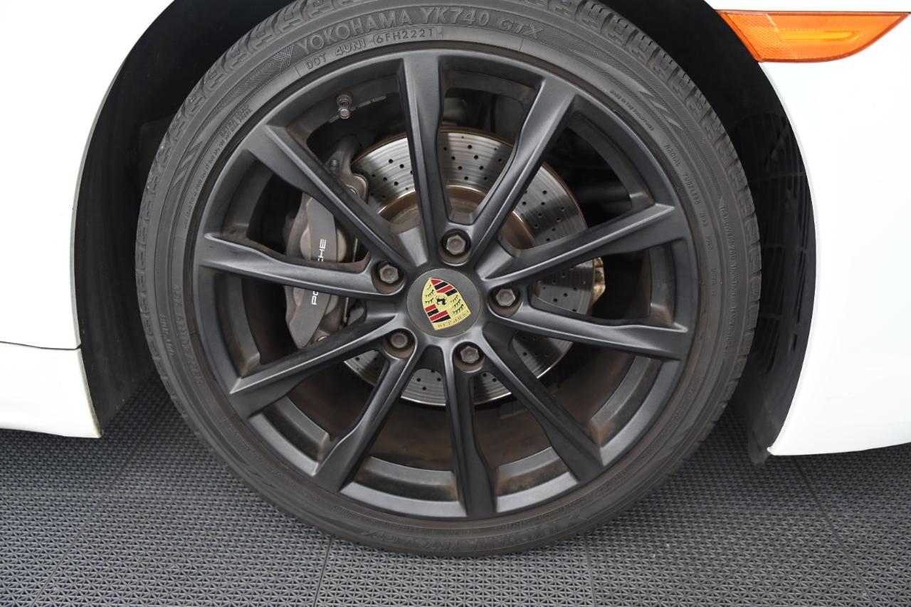 Porsche 718 Cayman Coupe 2018