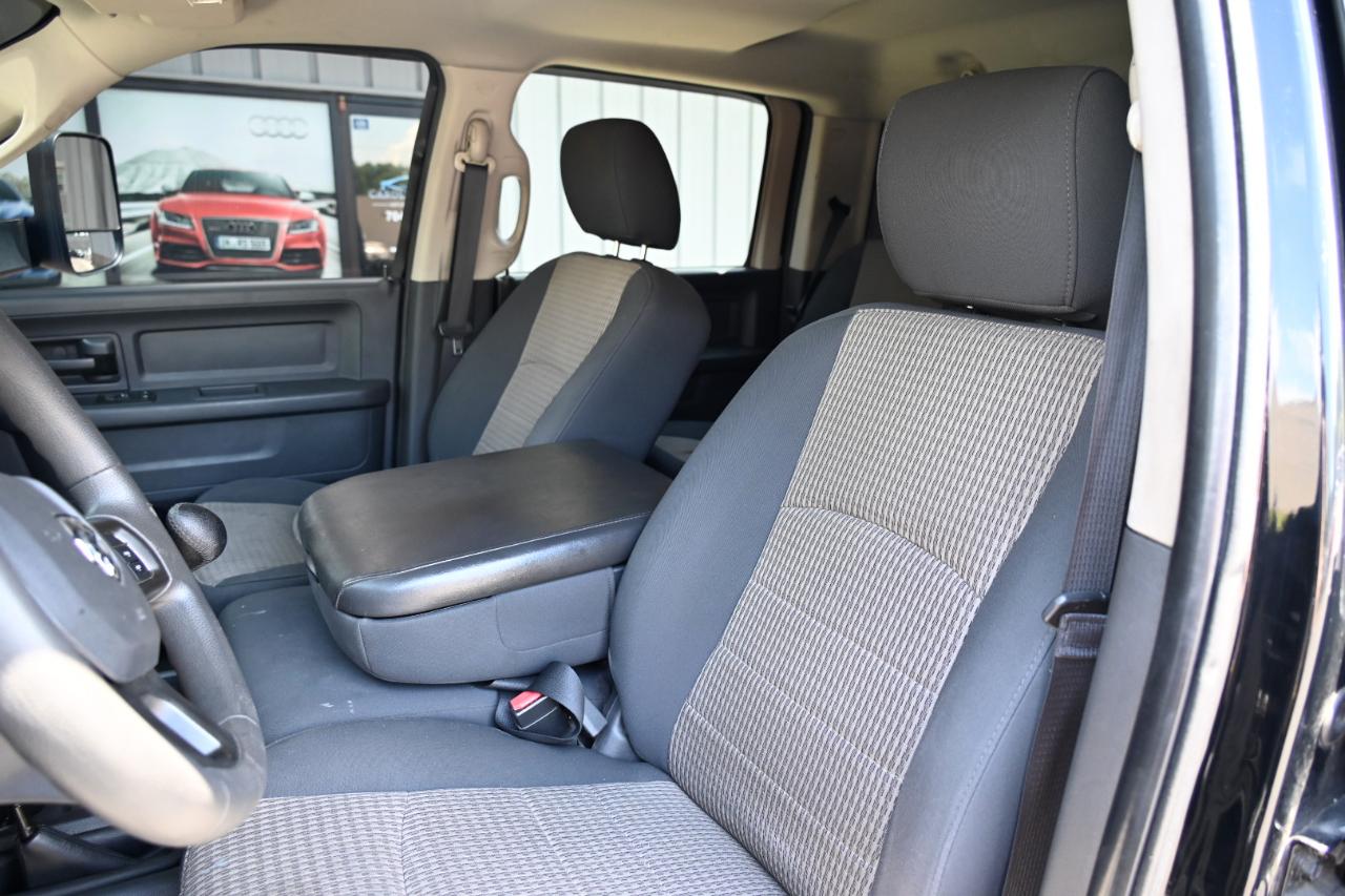 RAM 2500 ST Crew Cab SWB 4WD 2012