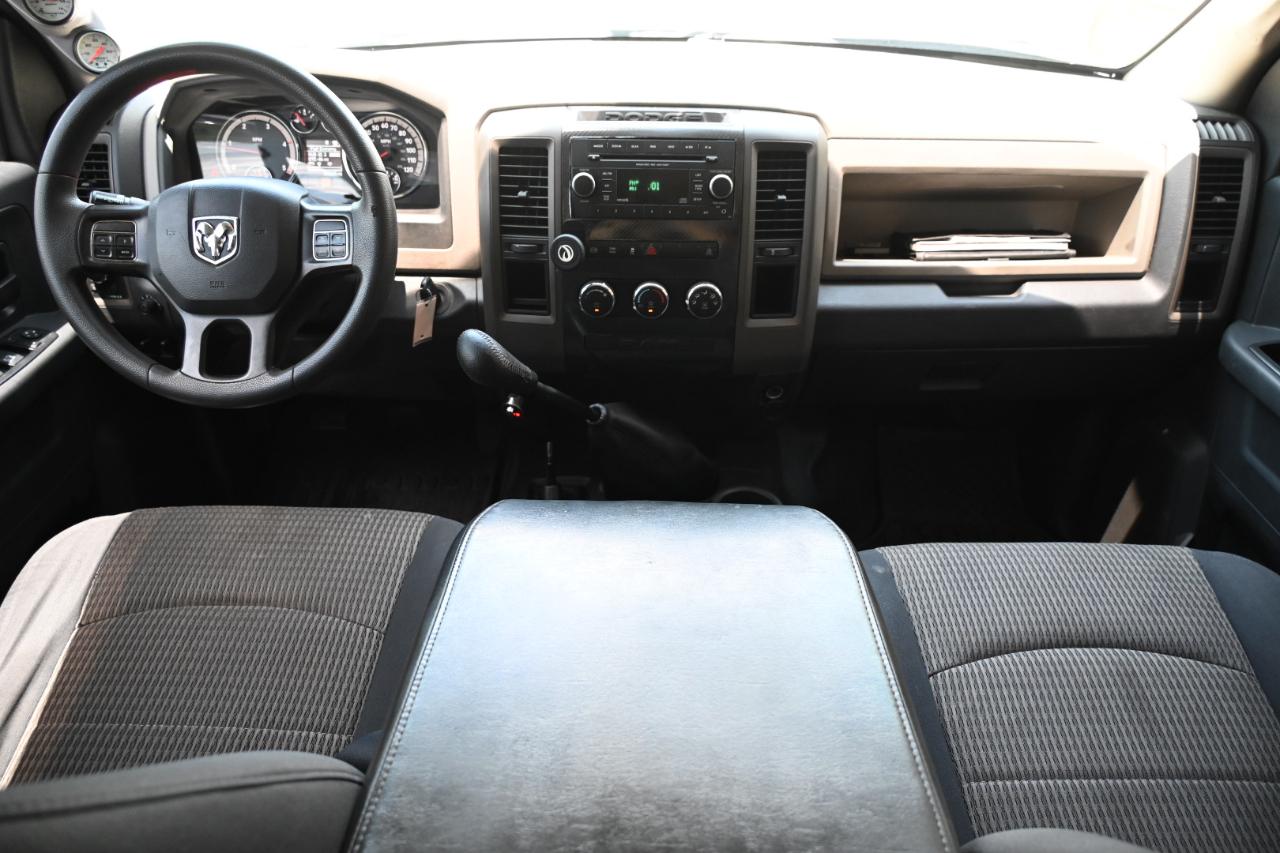 RAM 2500 ST Crew Cab SWB 4WD 2012